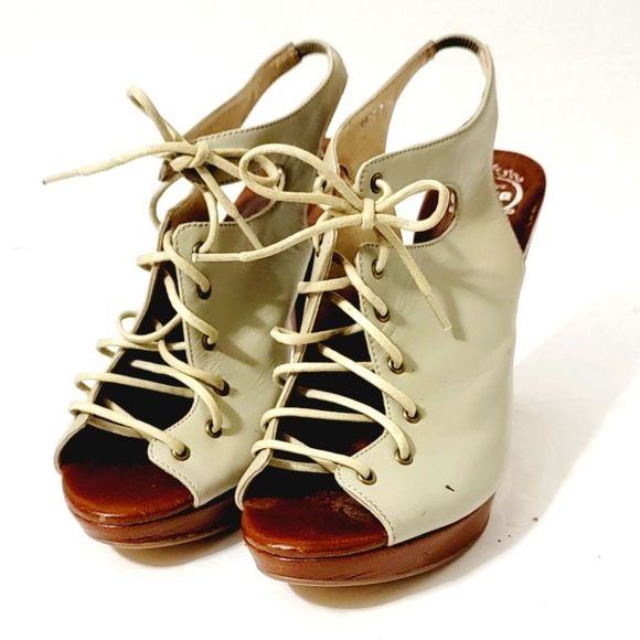 Jeffrey Campbell Shoes - Jeffrey Campbell Ibiza Maze sandal sz 7